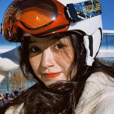 叫费德里柯多么奇怪